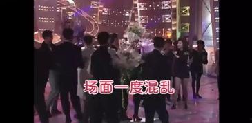 吃瓜观众在唱歌的视频素材,视频素材引爆网络狂欢