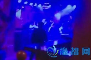 吃瓜事件酒吧视频大全播放